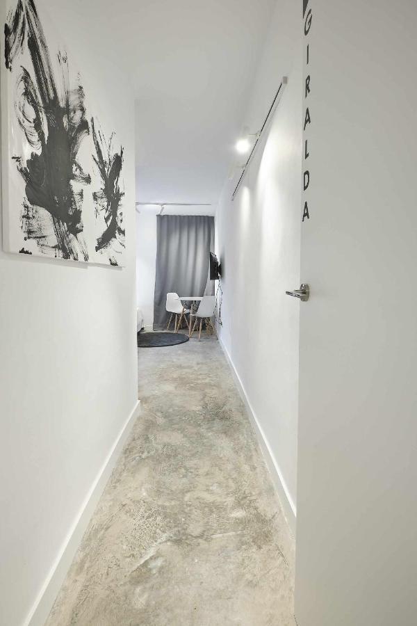 شقة Giralda Modern & Luxury إشبيلية المظهر الخارجي الصورة